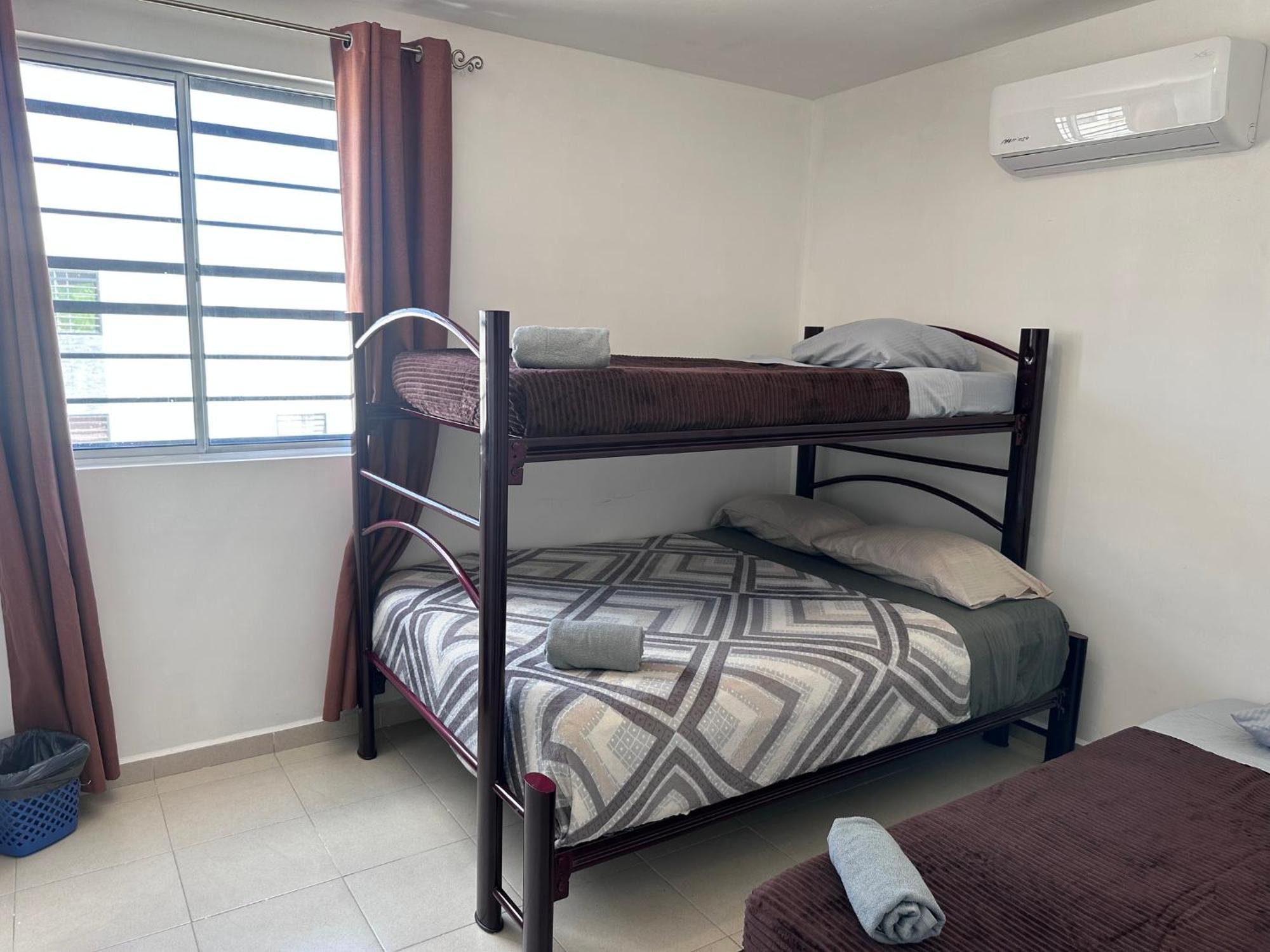 Suites Apodaca Luaran gambar