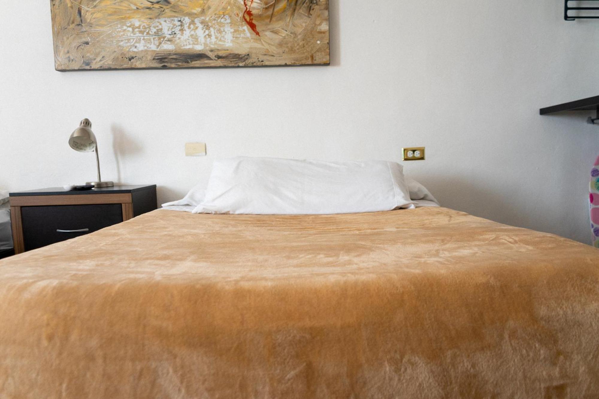 Suites Apodaca Luaran gambar