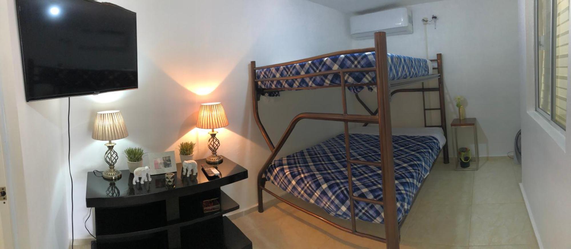 Suites Apodaca Luaran gambar