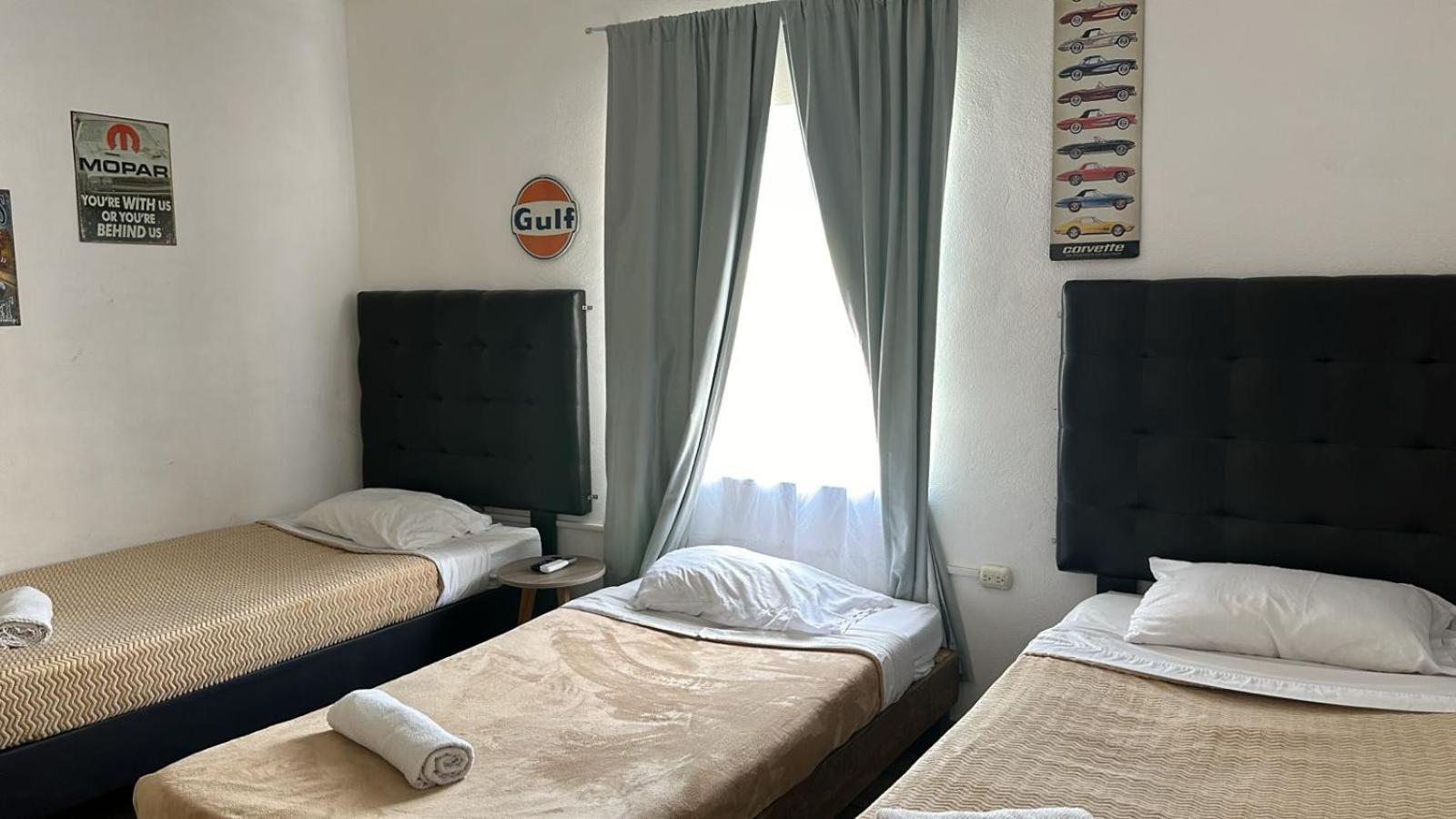Suites Apodaca Luaran gambar