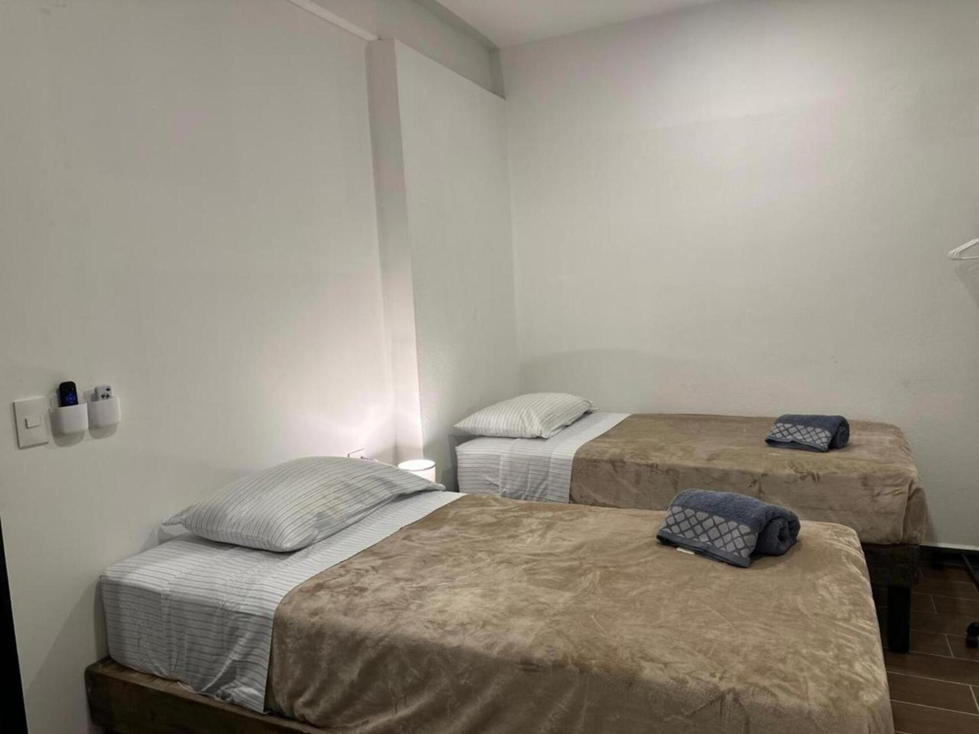 Suites Apodaca Luaran gambar